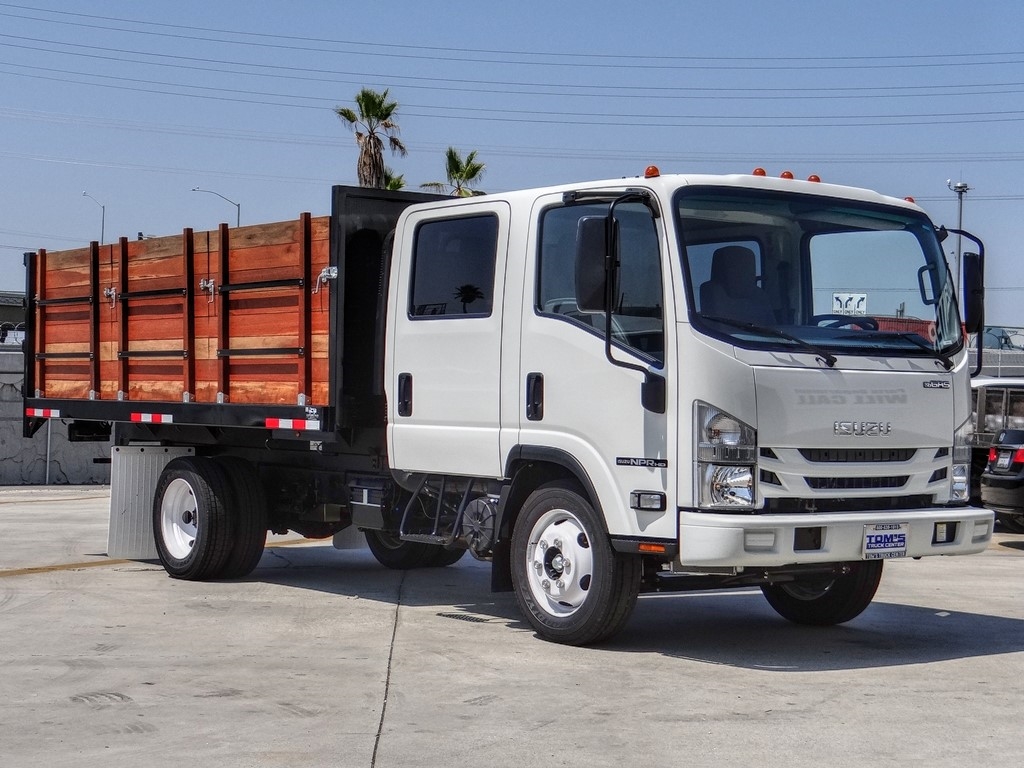 New 2020 Isuzu NPR Commercial Truck in Santa Ana #Z804169 | Tom's Truck ...